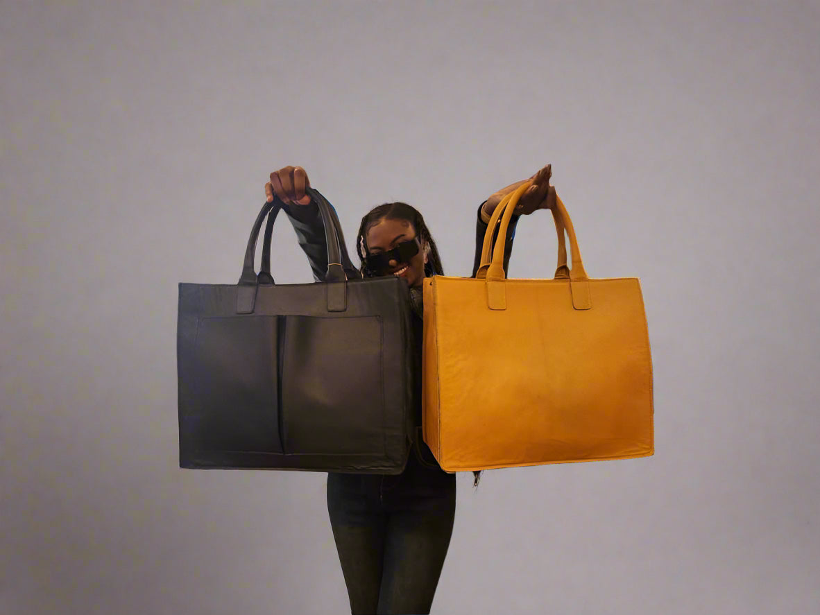 Ladies Tote Leather Bag – Spacious Black Leather Tote with Front Pockets